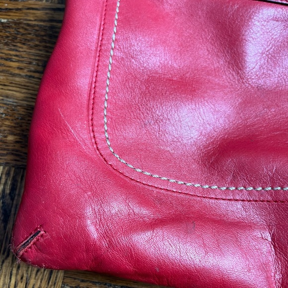 Coach Poppy Perri Hippie Rose Leather Crossbody Hobo Bag #22421 - Picture 3 of 12